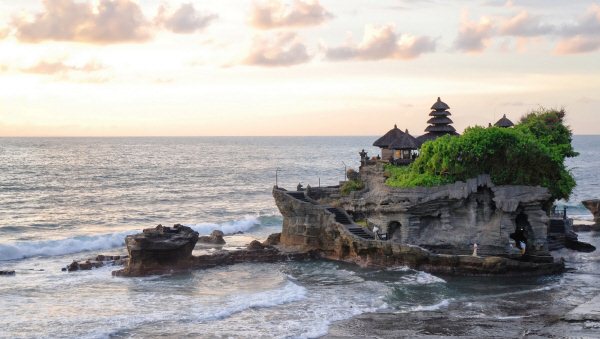 Tanah Lot Tempel
